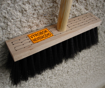 Metla priemyselná PVC 25 cm s násadou 1